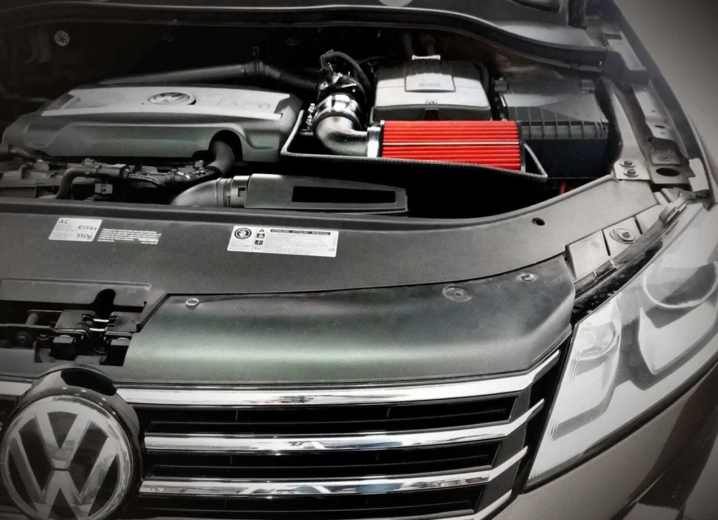 Kit Air Intake Race Chrome Volkswagen Tiguan (2009 a 2016) — foto 8