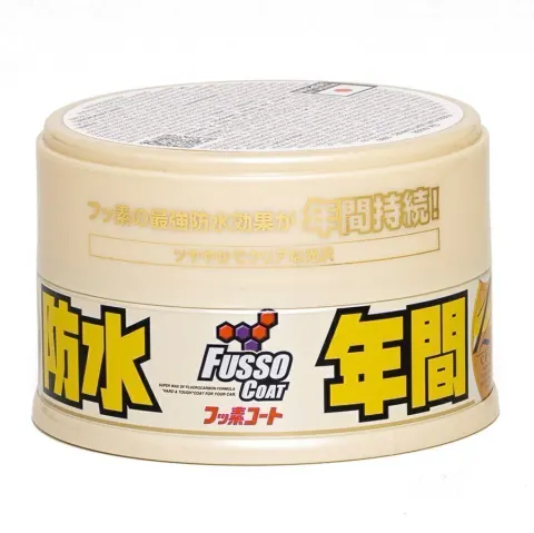 Selante em Cera Fusso Coat Ligh 12 meses Soft99 (200g) - Carros Claros