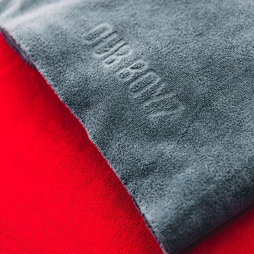 Toalha de microfibra Dub Towel 400GSM (60x120cm | cinza) — foto 4
