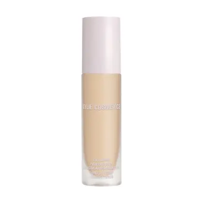 Base Kylie Cosmetics Power Plush Longwear